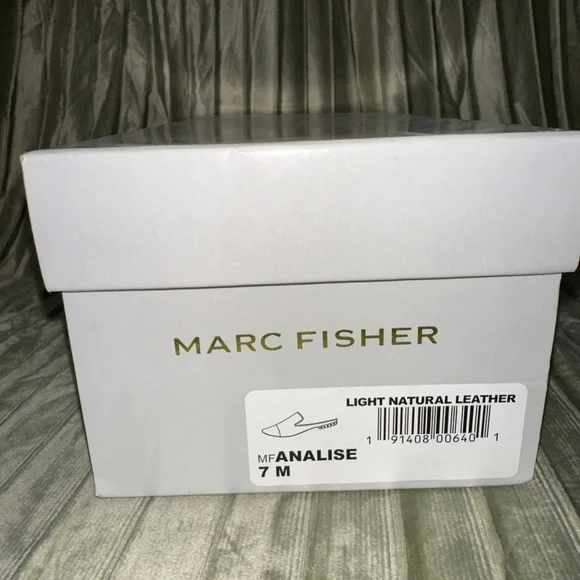 Marc Fisher Leather Loafer, Size 7 - Picture 7 of 7